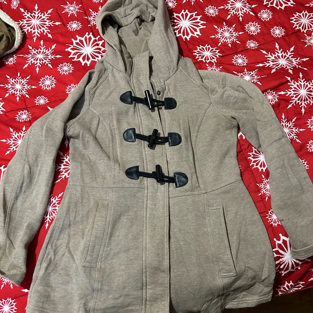 Women’s cotton dress coat.
